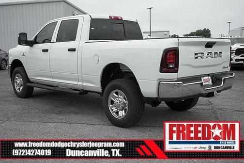 2025 RAM 2500 Tradesman Crew Cab 4x4 6'4' Box