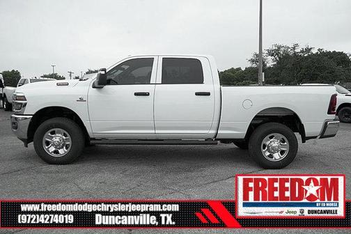 2025 RAM 2500 Tradesman Crew Cab 4x4 6'4' Box