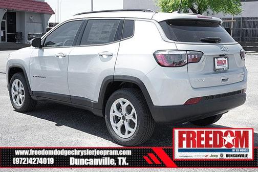 2025 Jeep Compass Latitude