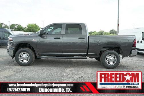 2025 RAM 2500 Tradesman Crew Cab 4x4 6'4' Box