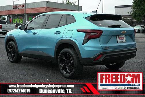 2025 Chevrolet Trax LS