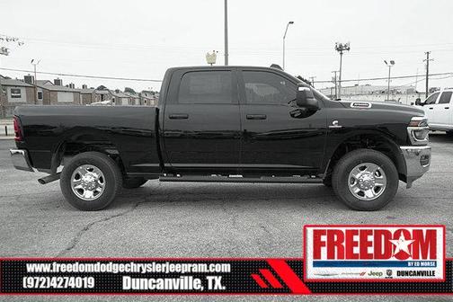 2025 RAM 2500 Tradesman Crew Cab 4x4 6'4' Box