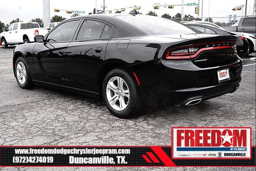 Pitch Black Clearcoat 2023 Dodge Charger SXT