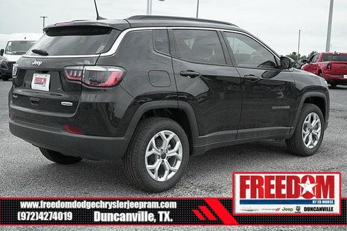 2025 Jeep Compass Latitude