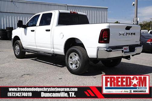 2025 RAM 2500 Tradesman Crew Cab 4x4 6'4' Box