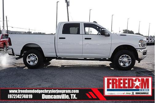 2026 RAM 2500 Tradesman Crew Cab 4x4 6'4' Box
