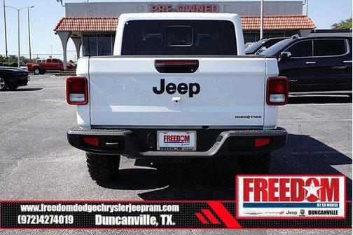 2025 Jeep Gladiator High Tide