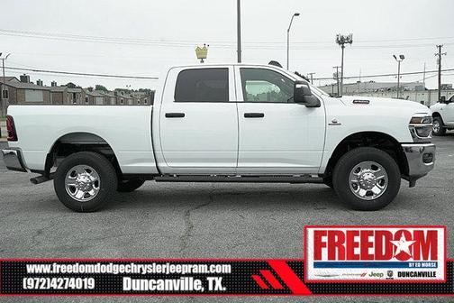 2025 RAM 2500 Tradesman Crew Cab 4x4 6'4' Box