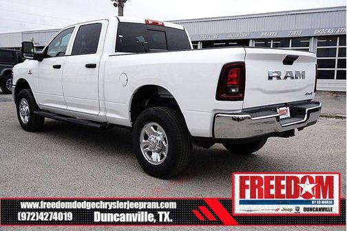 2026 RAM 2500 Tradesman Crew Cab 4x4 6'4' Box