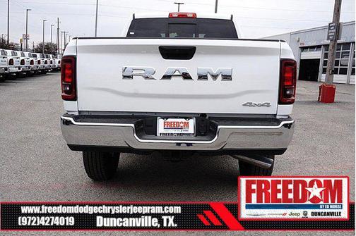 2026 RAM 2500 Tradesman Crew Cab 4x4 6'4' Box