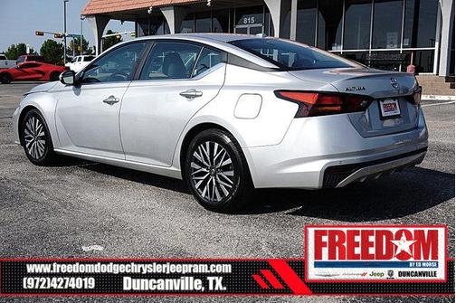 2023 Nissan Altima 2.5 SV