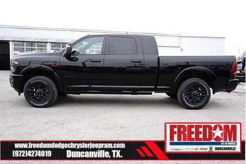 2026 RAM 3500 Limited Mega Cab 4x4 6'4' Box