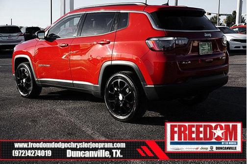 2023 Jeep Compass Latitude Lux