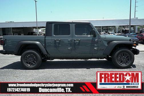 2025 Jeep Gladiator Sport S