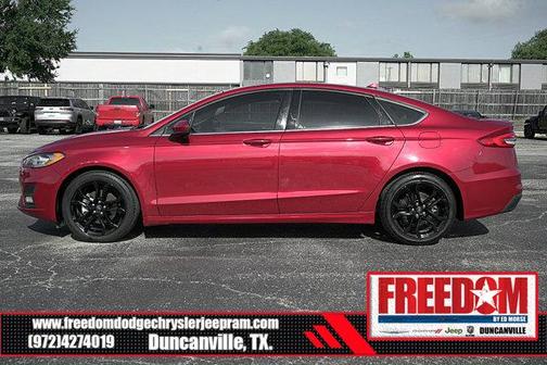 2020 Ford Fusion SE