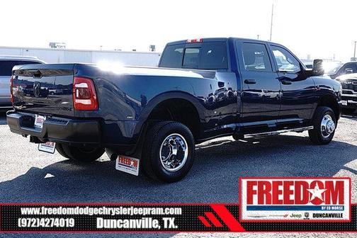 2024 RAM 3500 Tradesman Crew Cab 4x4 8' Box