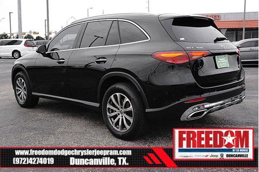 2024 Mercedes-Benz GLC 300 Base