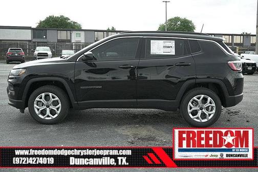 2025 Jeep Compass Latitude