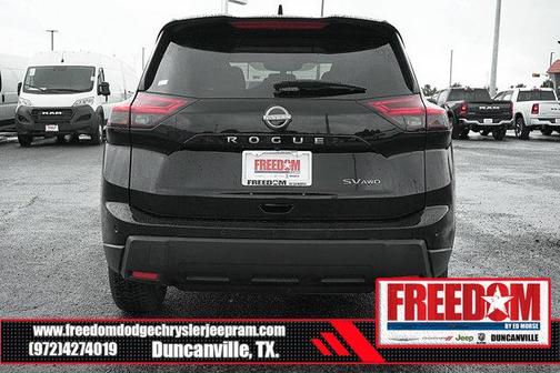 2024 Nissan Rogue SV