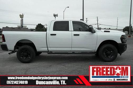 2025 RAM 3500 Tradesman Crew Cab 4x4 6'4' Box