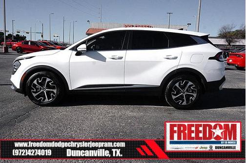 2025 Kia Sportage EX