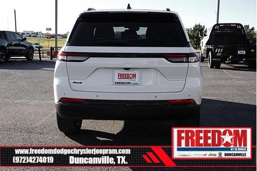 2023 Jeep Grand Cherokee Altitude