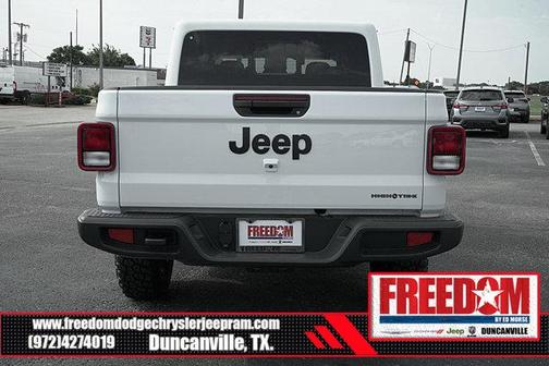 2025 Jeep Gladiator High Tide
