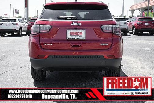 2025 Jeep Compass Latitude