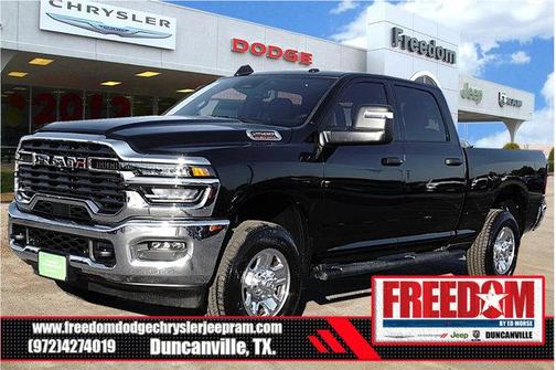 2025 RAM 2500 Tradesman Crew Cab 4x4 6'4' Box