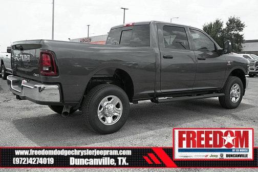 2025 RAM 2500 Tradesman Crew Cab 4x4 6'4' Box