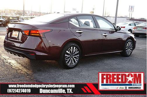 2025 Nissan Altima SV FWD