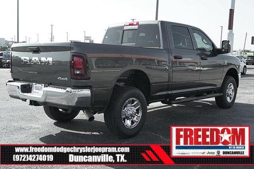 2025 RAM 2500 Tradesman Crew Cab 4x4 6'4' Box