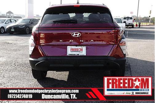 2025 Hyundai KONA SEL