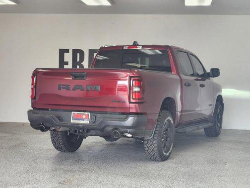 2026 RAM 1500 Warlock Crew Cab 4x4 5'7' Box