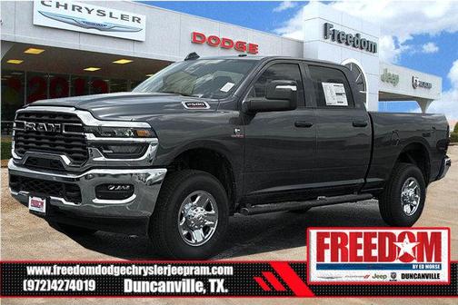 2025 RAM 2500 Tradesman Crew Cab 4x4 6'4' Box