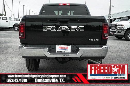 2025 RAM 2500 Tradesman Crew Cab 4x4 6'4' Box