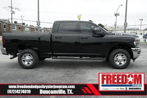 2025 RAM 2500 Tradesman Crew Cab 4x4 6'4' Box