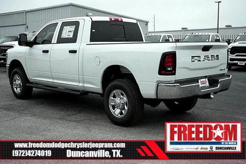 2025 RAM 2500 Tradesman Crew Cab 4x4 6'4' Box