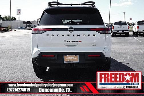 2024 Nissan Pathfinder Rock Creek 4WD