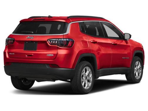 Red Hot Pearlcoat 2026 Jeep Compass Latitude