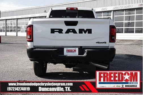 2026 RAM 2500 Tradesman Crew Cab 4x4 6'4' Box