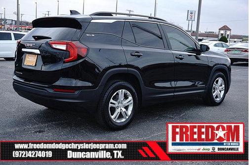 2022 GMC Terrain SLE