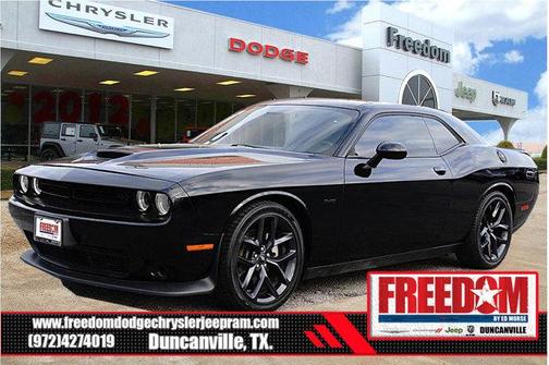 Pitch Black Clearcoat 2023 Dodge Challenger R/T