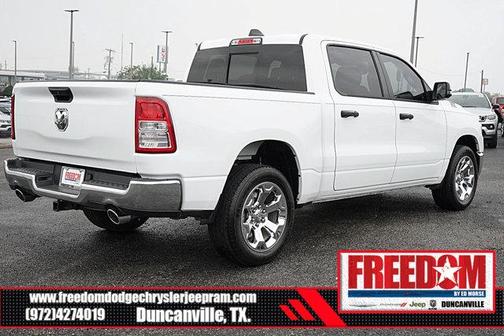 Bright White Clearcoat 2024 RAM 1500 Big Horn/Lone Star