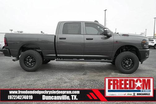 2025 RAM 2500 Tradesman Crew Cab 4x4 6'4' Box