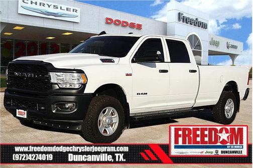 2022 RAM 2500 Tradesman Crew Cab 4x4 8' Box