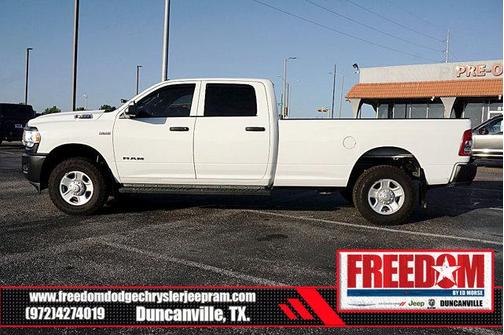 2022 RAM 2500 Tradesman Crew Cab 4x4 8' Box