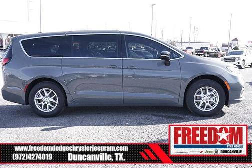 2025 Chrysler Pacifica L