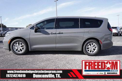 2025 Chrysler Pacifica L