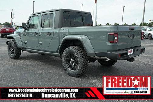 2025 Jeep Gladiator Willys